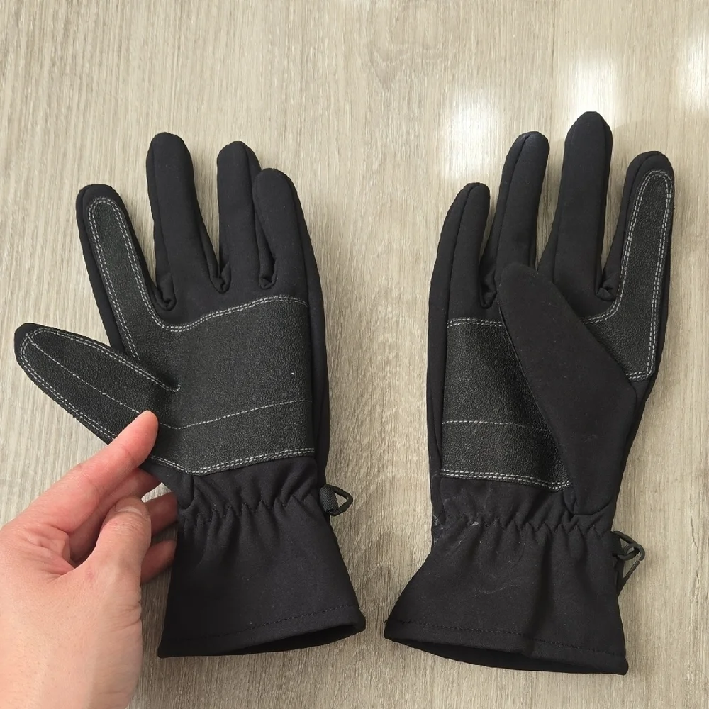 Alaska Summit Light & Thin Black Gloves